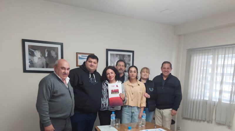 Claudia Lobos, enfermera del Hospital Misericordia, ganó la adjudicación de su casa en el Sorteo Extraordinario de Cooperativa Horizonte